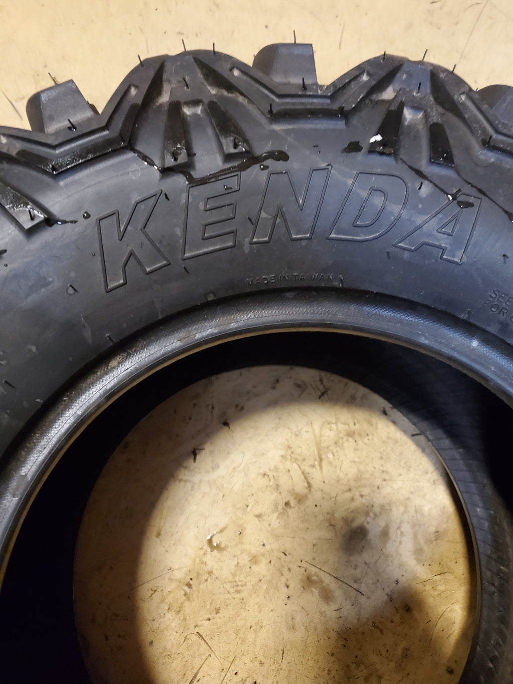 NOS KENDA BEAR CLAW HTR K587 BSW AT 25 10 12 8PLY ATV/UTV TIRE 085871295D1