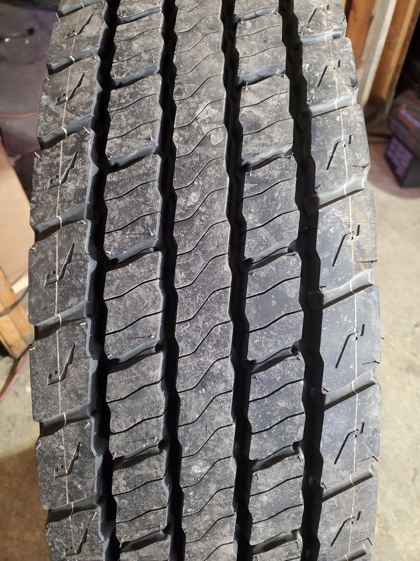 MICHELIN X LINE ENERGY PLUS BSW LT 275 80 22.5 144/141L 14PLY TRAILER TIRE 10873