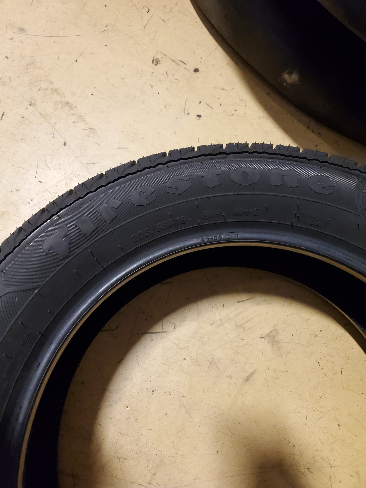 2 FIRESTONE ALL SEASON BSW P 205 55 16 91H TIRE 013749