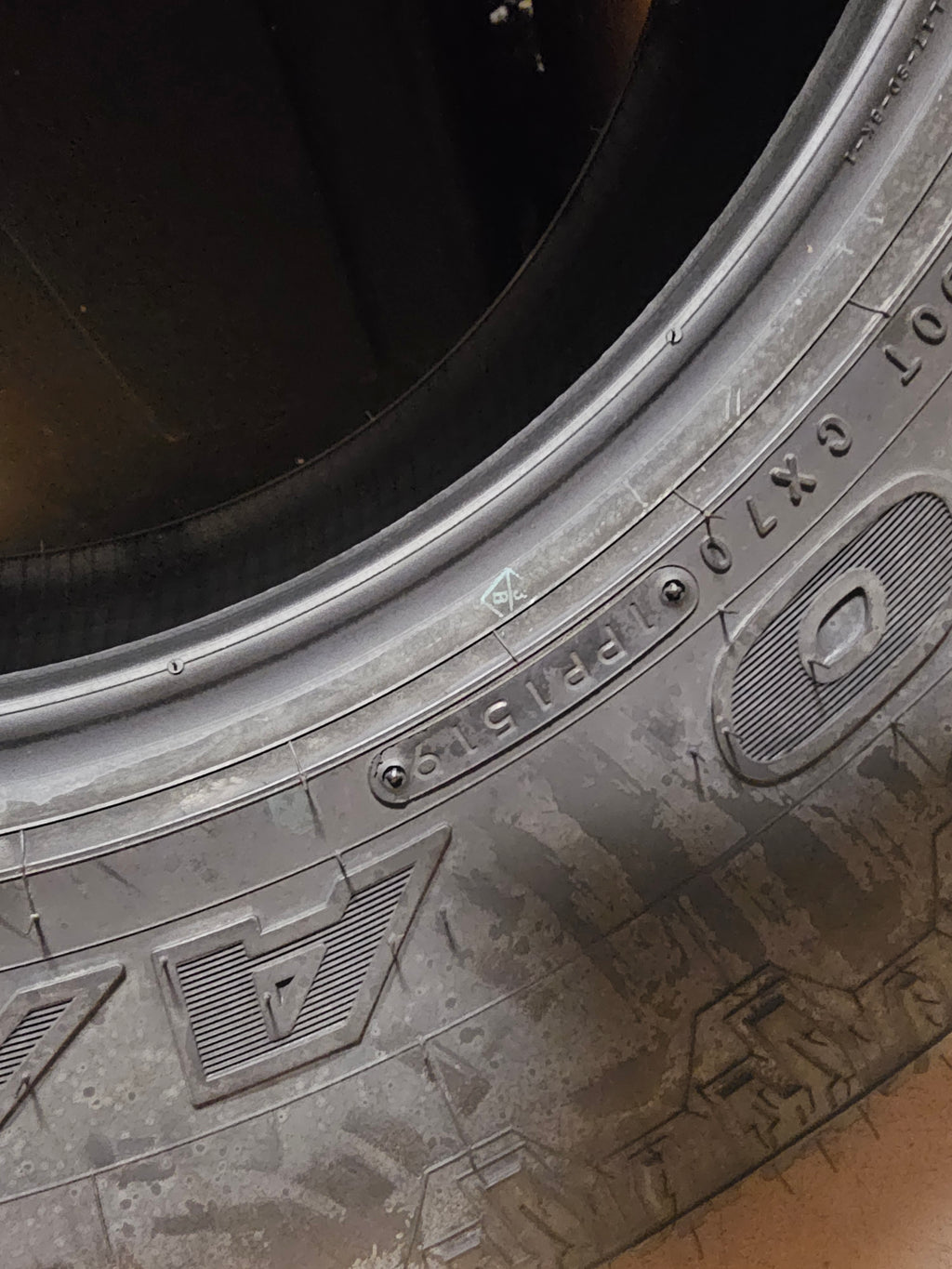 2 NOS TOYO OPEN COUNTRY AT II 265 70 17 113S ALL TERRAIN TIRES 352000