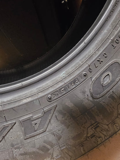 2 NOS TOYO OPEN COUNTRY AT II 265 70 17 113S ALL TERRAIN TIRES 352000