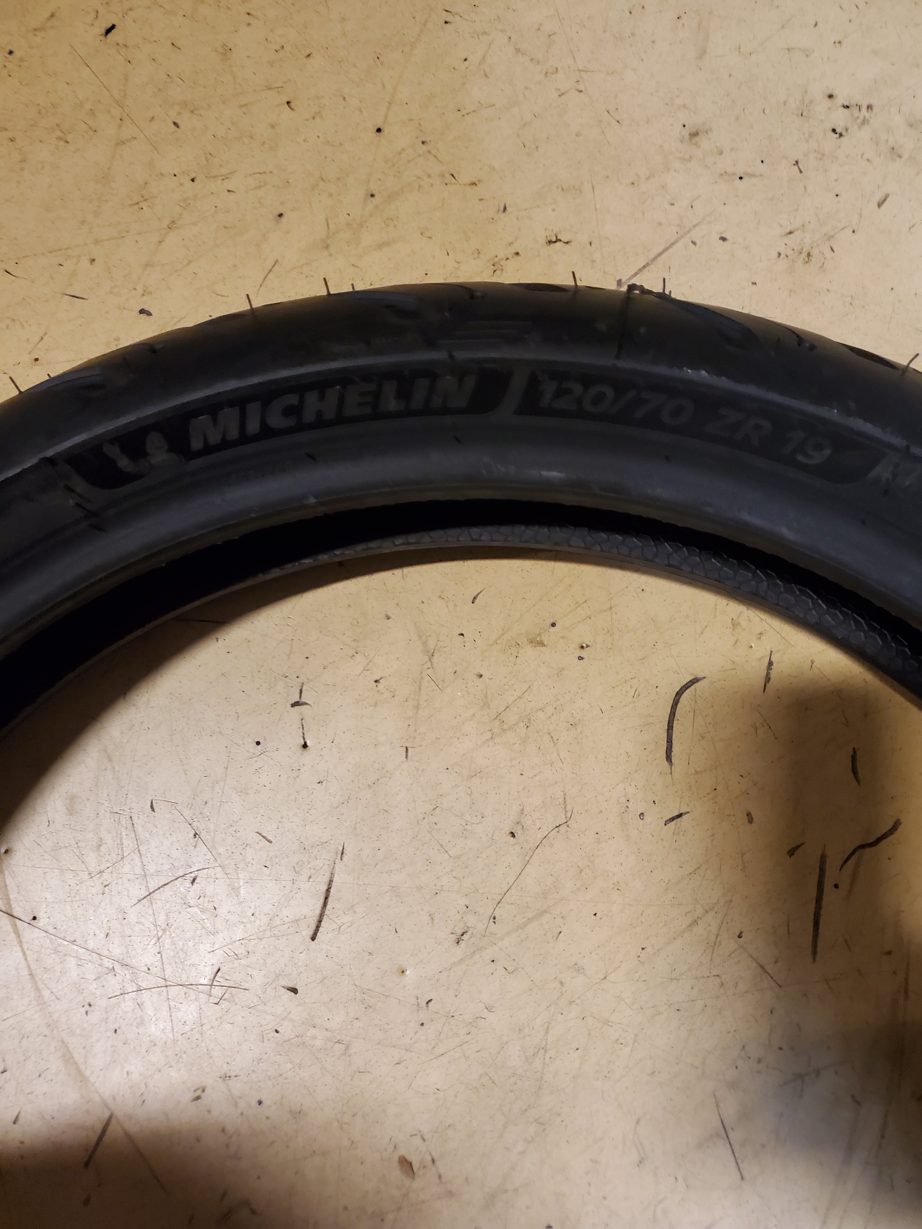 MICHELIN ROAD 6 BSW  120 70 19 60W FRONT MOTORCYCLE TIRE 50551