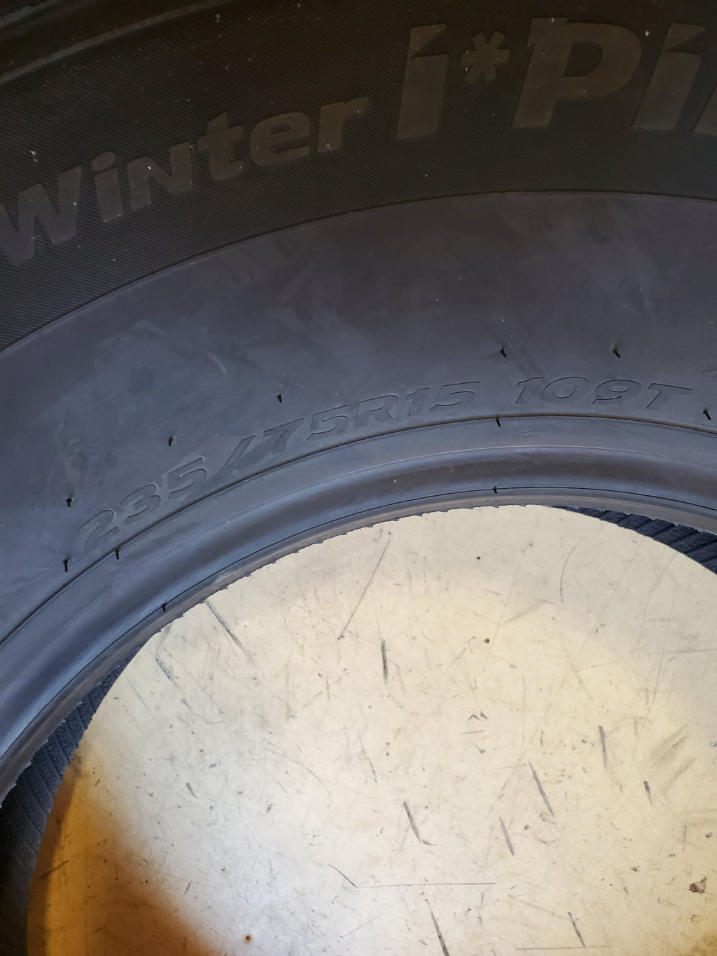 HANKOOK WINTER IPIKE X W429A BSW P 235 75 15 109T WINTER TIRE 1026041