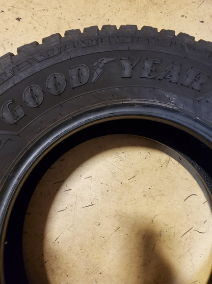 USED 14/32" GOODYEAR WRANGLER WORKHORSE AT LT 245 75 17 121/118S 10PLY 481104855