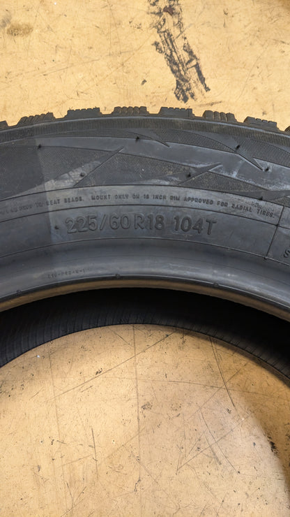 NOS TOYO OBSERVE G3 ICE BSW P 225 60 18 104T XL WINTER TIRE TIRE 138190