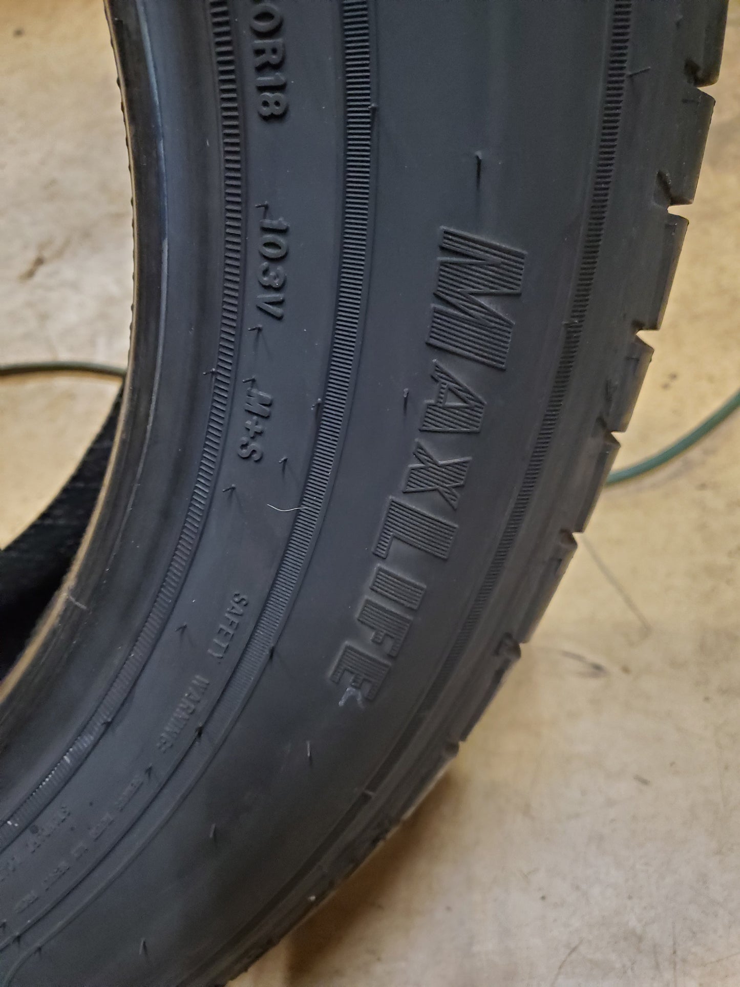 GOODYEAR ASSURANCE MAXLIFE BSW P 235 60 18 103V ALL SEASON TIRE 110934545