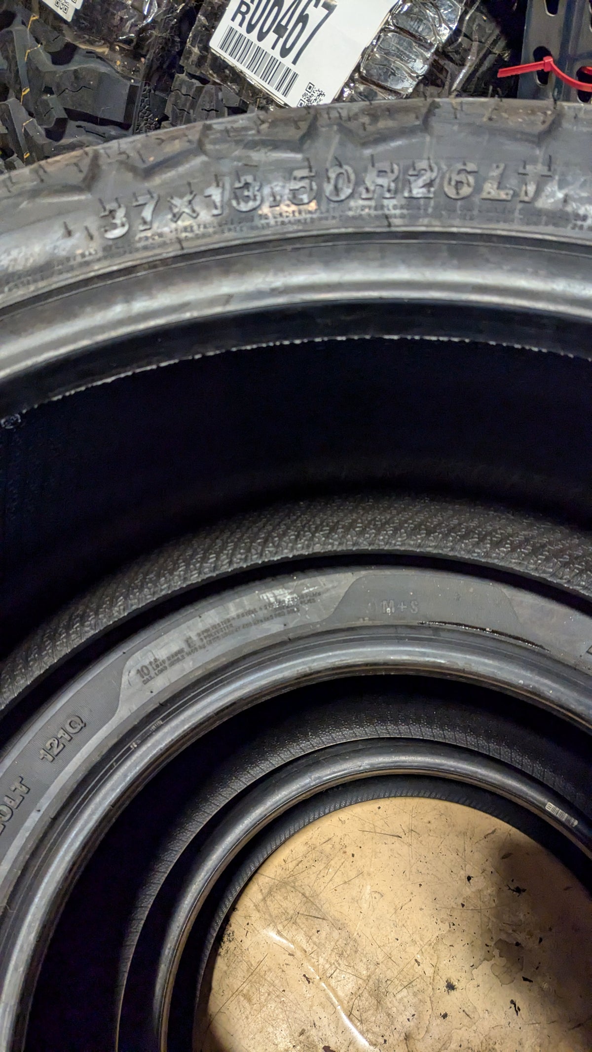 ROADONE AETHON M/T BSW LT 37 13.5 26 117Q 10PLY MUD TERRAIN TIRE AR1039