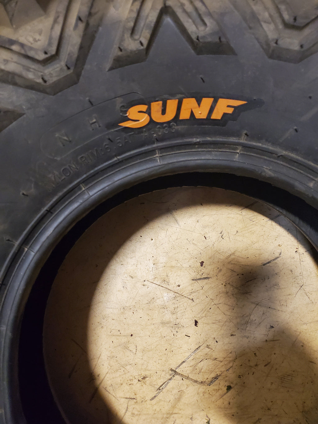 DAMAGED NOS SUNF A033 BSW AT 24 8 11 65J 6PLY ATV/UTV TIRE MSA033240811