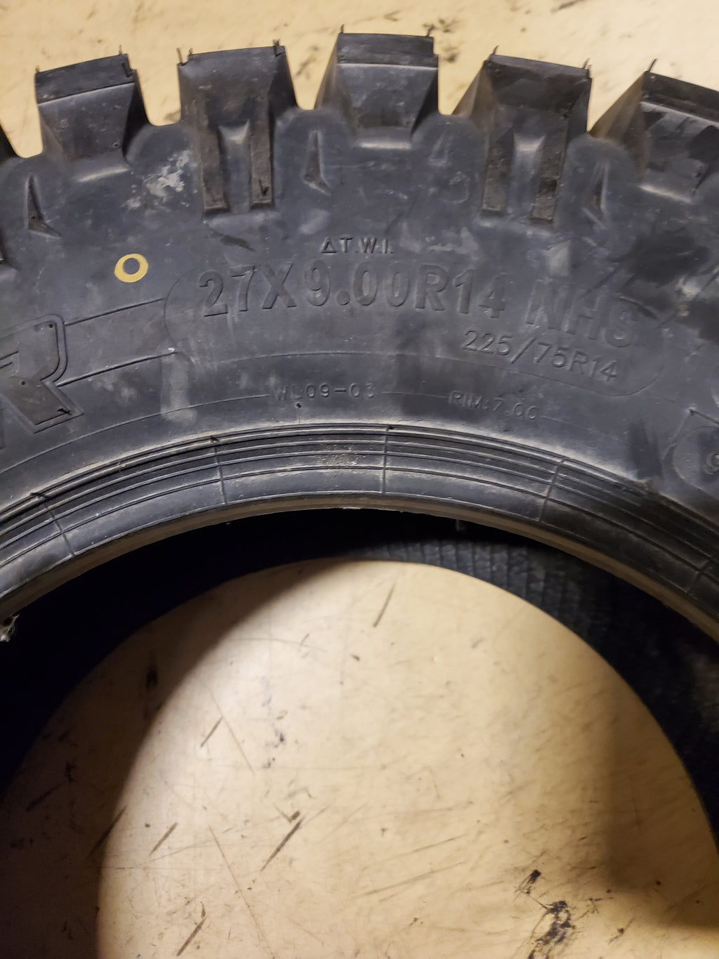 OBOR PREDATOR BSW  27 9 14 6PLY ATV/UTV TIRE 0013300011207