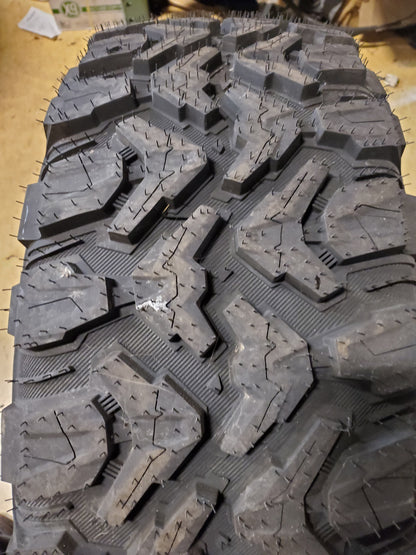 RADAR RENEGADE-X BSW LT 295 70 18 129/126Q 10PLY MUD TERRAIN TIRE RACSTH0087