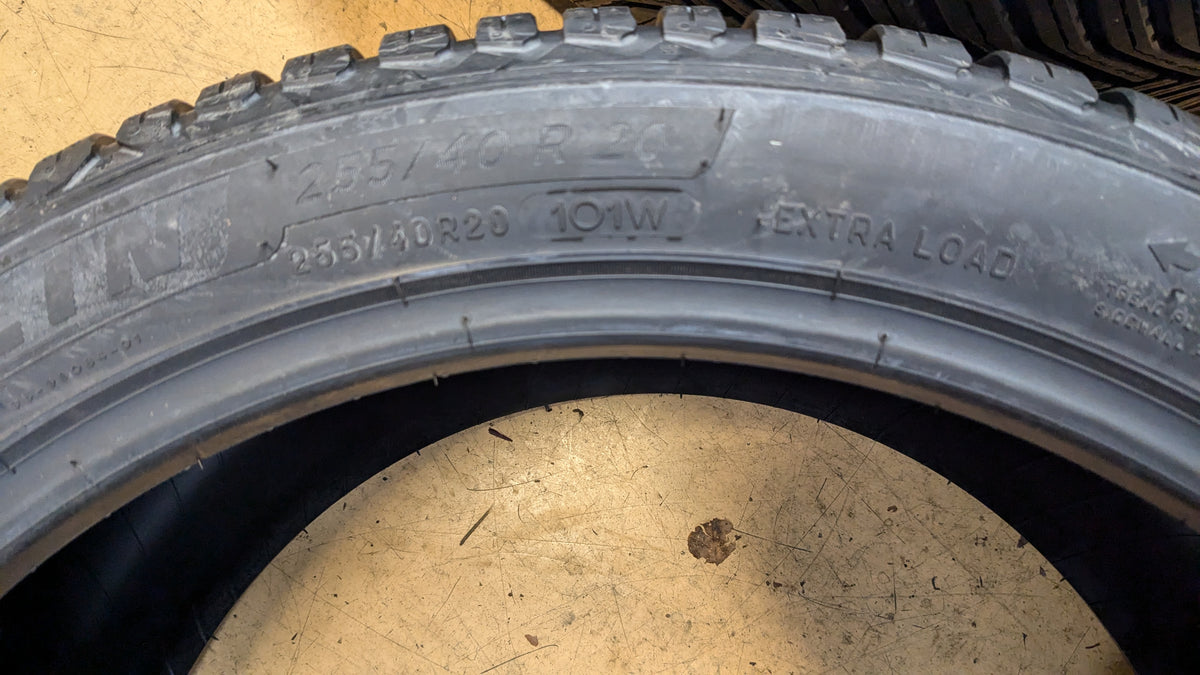4 MICHELIN CROSSCLIMATE 2  BSW P 255 40 20 101W XL ALL SEASON TIRE 61274
