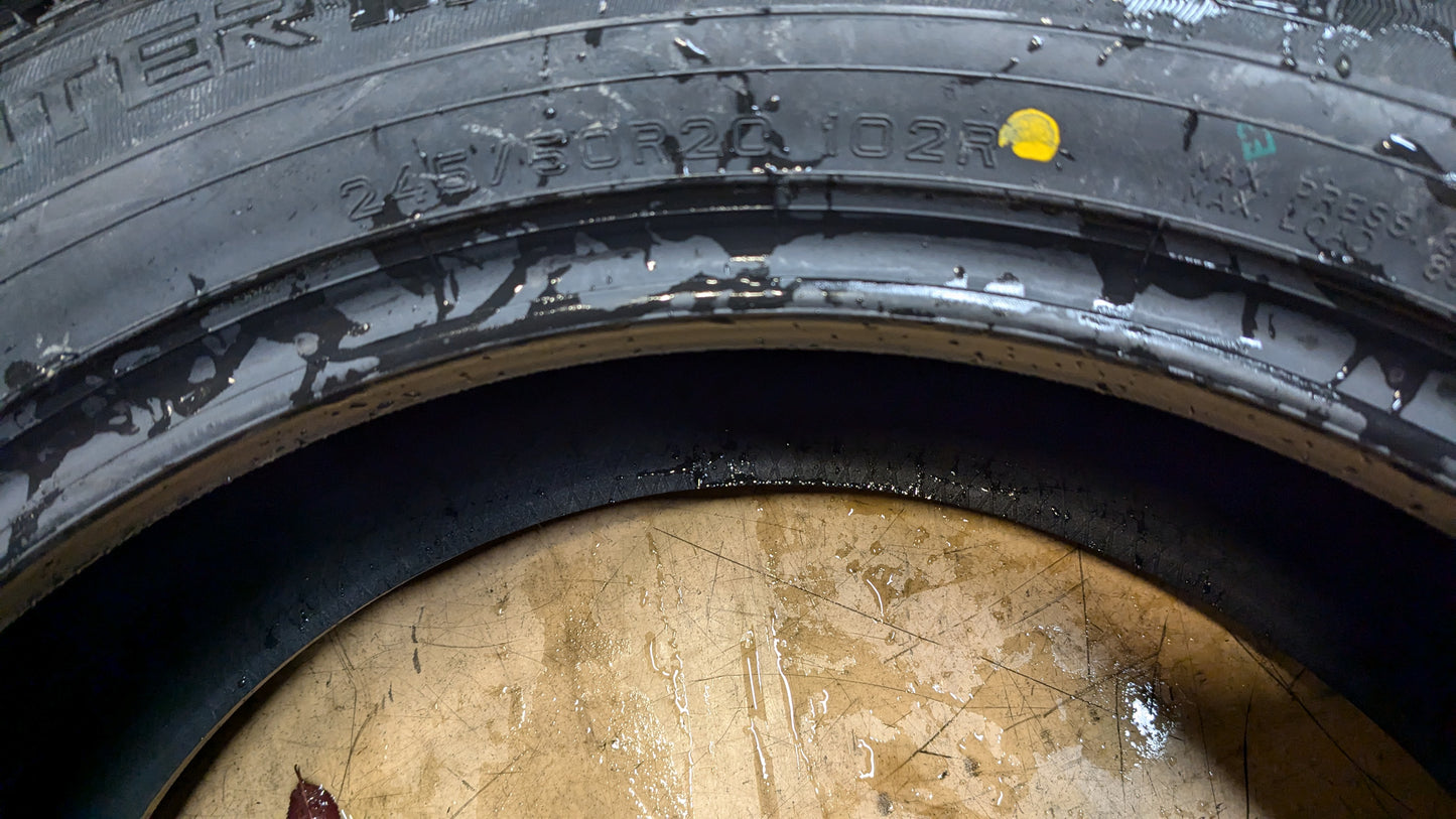 DUNLOP WINTER MAXX SJ8 BSW P 245 50 20 102R WINTER TIRE 290124128