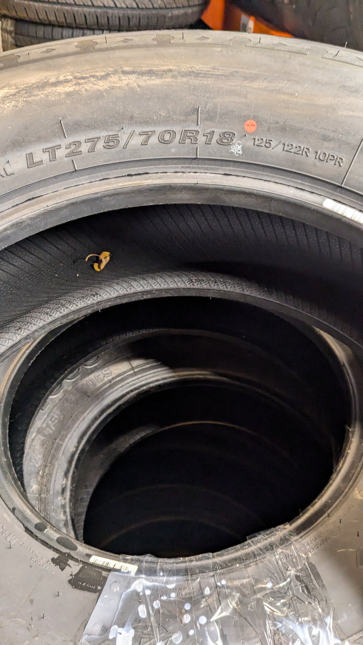 TRAIL GUIDE ALL TERRAIN OWL LT 275 70 18 125/122R 10PLY ALL TERRAIN TIRE TGT72